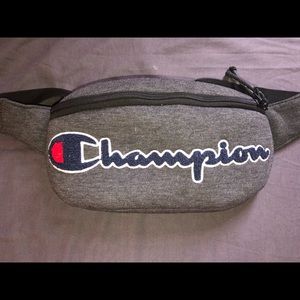 Champion Fannie Pack